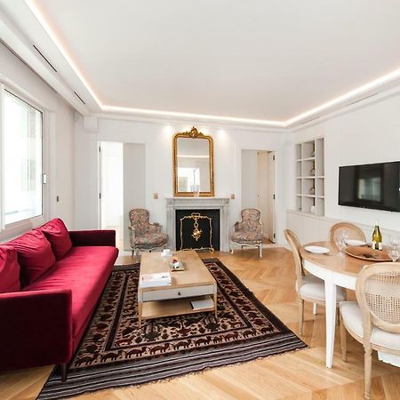 Luxury Montaigne Apartment Paris Eksteriør bilde